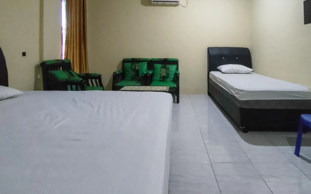 Hotel Fadhila Topoyo – Guest Rooms – Topoyo