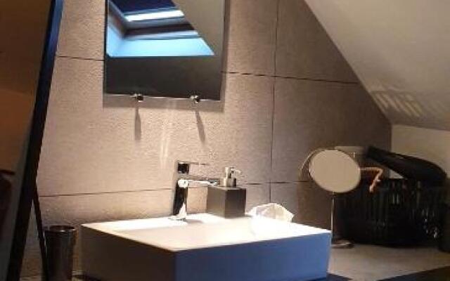 Charmant studio avec grande baignoire