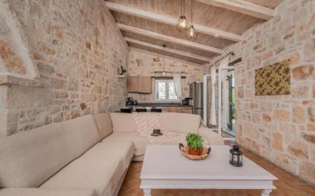 Rizolia Villas Lithakia