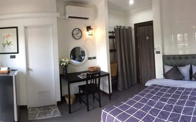 Changnoi at Phuket Hostel
