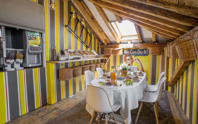 Passport Lisbon Boutique Hostel