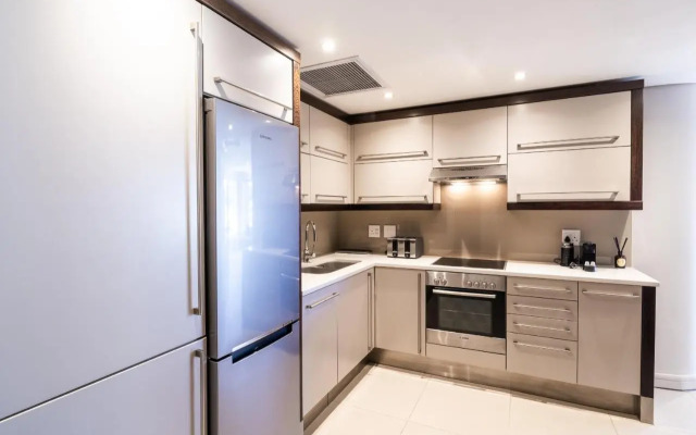 Rockwell 613 by CTHA, Cape Town