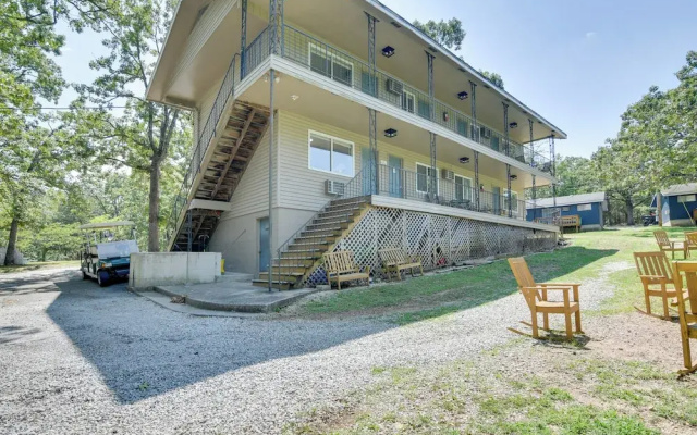 Table Rock Lake Condo: Boat, Fish, Swim!
