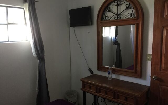 Posada Espejos Holistic