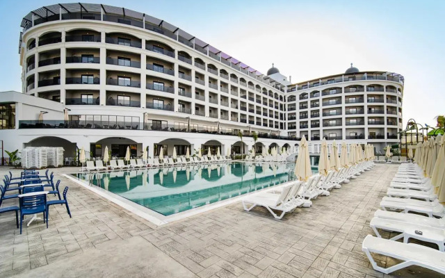 Side Moon Palace Hotel