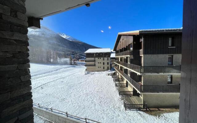 Appartement Lanslevillard, 2 pièces, 4 personnes - FR-1-508-23