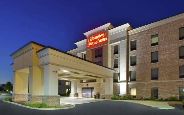 Hampton Inn & Suites Elyria