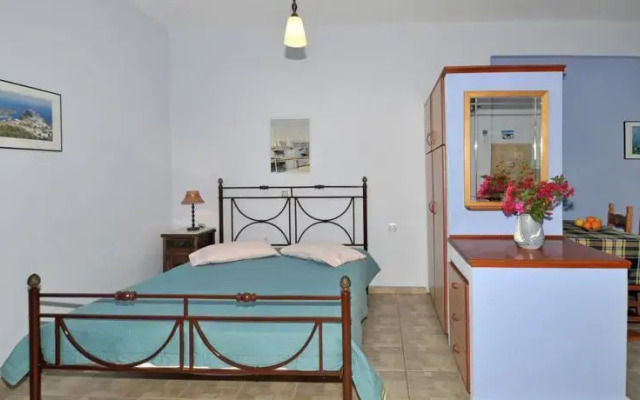 Varda Maria Appartments
