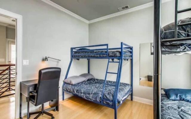 Stylish Three Story Oak Lawn House