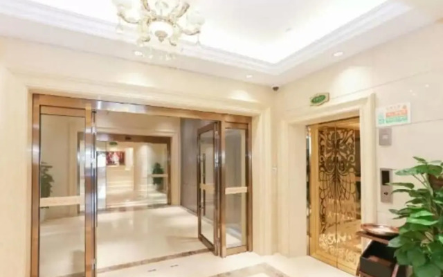 Vienna Int'l Hotel Xinchang Ancient Town