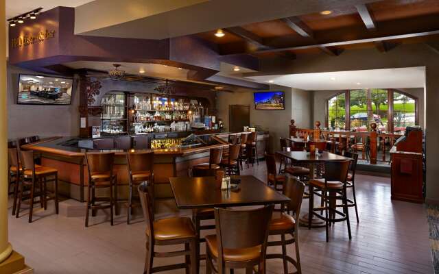 Embassy Suites by Hilton Los Angeles LAX South/El Segundo