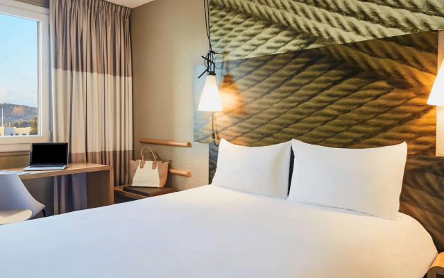 ibis Toulon La Seyne Sur Mer