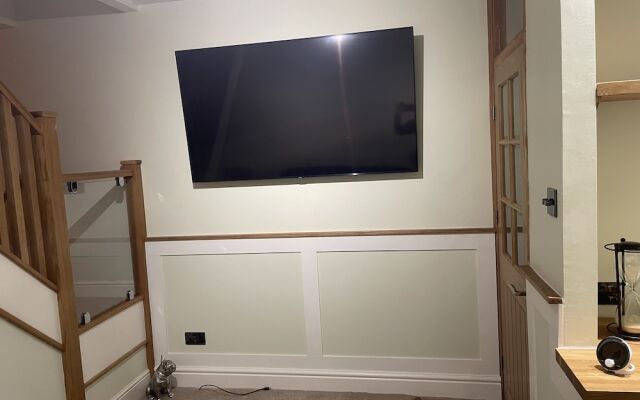 Impeccable 3-bed House in York