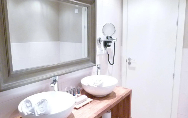 Apartamentos Turísticos Casas de los Reyes