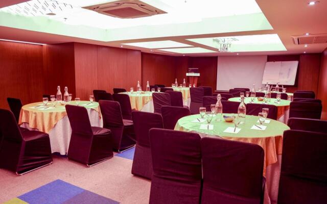 Royal Orchid Golden Suites Pune