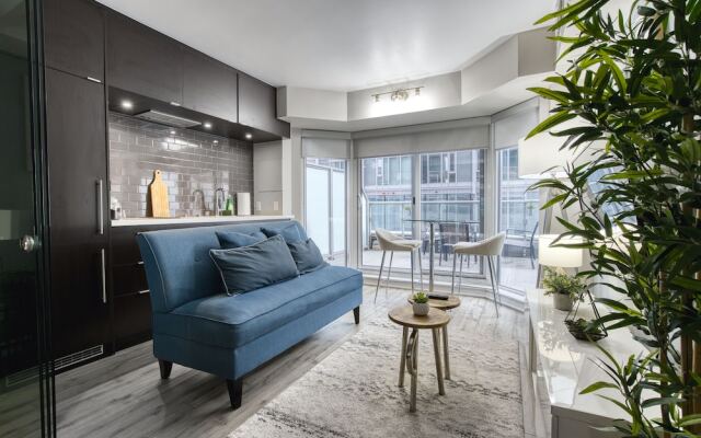 Yorkville Modern 1 Bedroom Suite Toronto