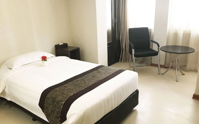 Hotel 51