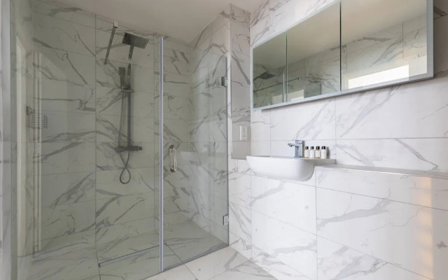 Canning Place Mews by Onefinestay