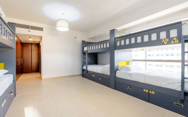 Moonlight Hostel JBR
