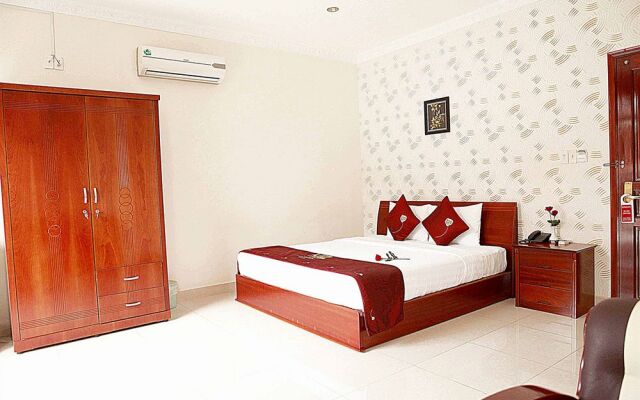 Hanh Phuc Hotel