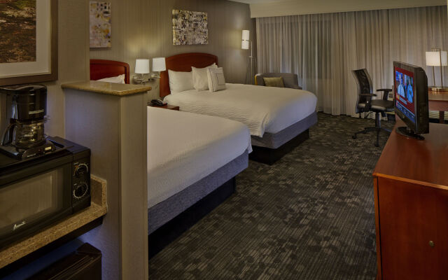 Courtyard by Marriott Providence Warwick