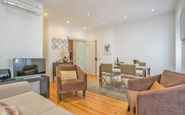 Principe Real Charming and Modern Apartment