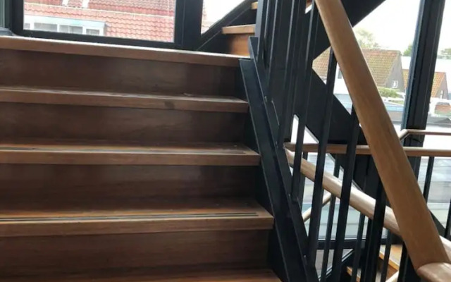 Nikki's Holiday Home