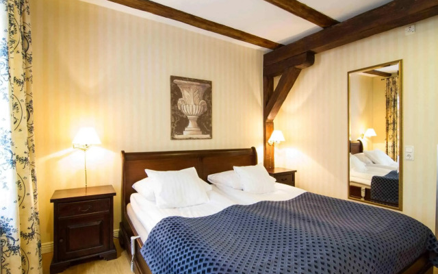 Mayfair Hotel Tunneln