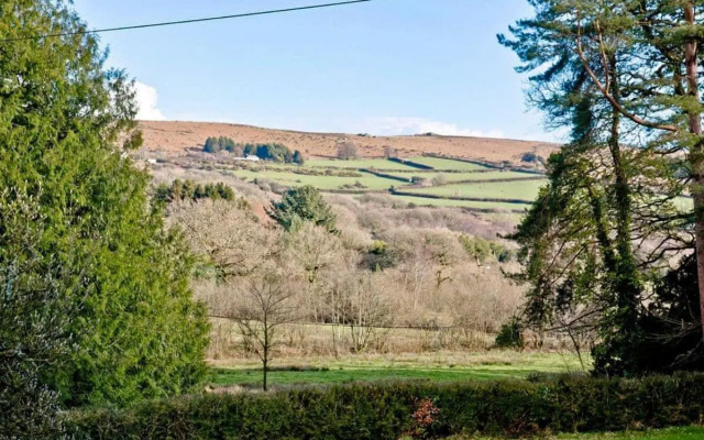 Lower Hameldown-UK12424