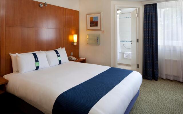 Holiday Inn Basingstoke by IHG