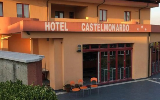 Hotel Castelmonardo