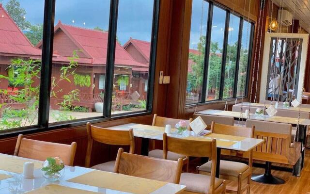 Rattanakvisal Boutique