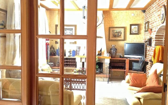 Villa With 5 Bedrooms in Alicante, With Private Pool and Furnished Ter