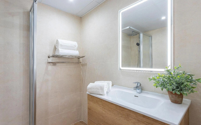 Genteel Home Las Lomas de Marbella Club