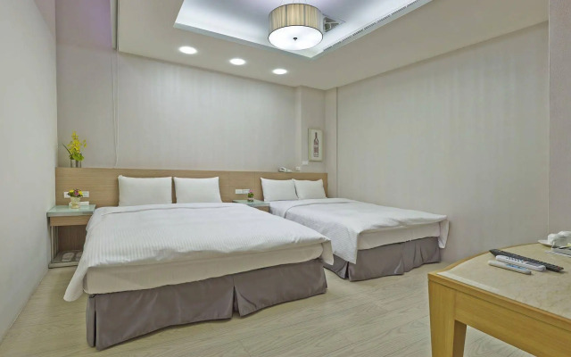 Shihlin Service Apartment