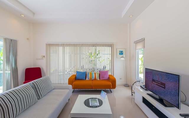 Tropical 4 Bedroom Pool Villa L21