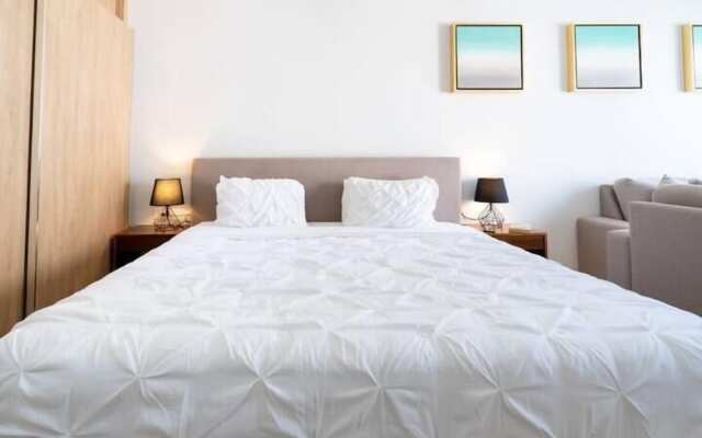 Downtown Playa Apartments Infinity Pool