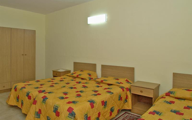 Canifor Court Apartments