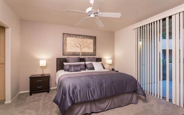 Home Suite Home 3 BR by Casago