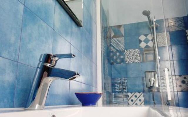 Gloria House Check in at Via Giuseppe Garibaldi n 104