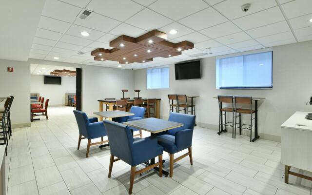 Country Inn & Suites by Radisson, Staten Island