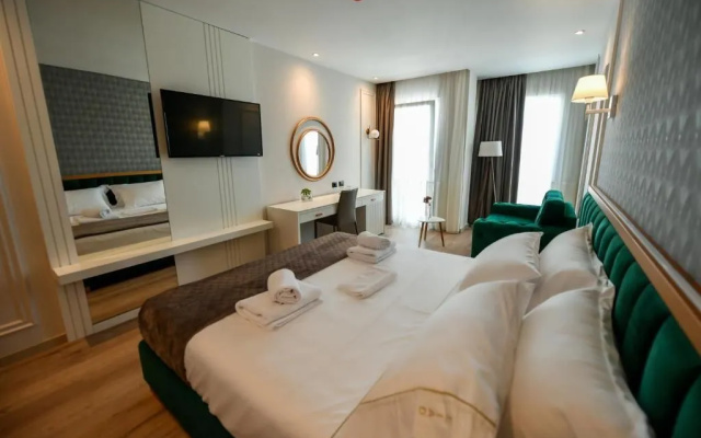 Iliad Hotel
