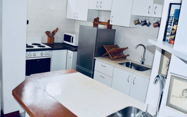 Cosy Studio in Cape Town City Centre