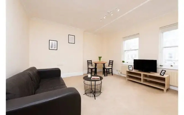 Cromweel Elite Apartment 3 Bedroom