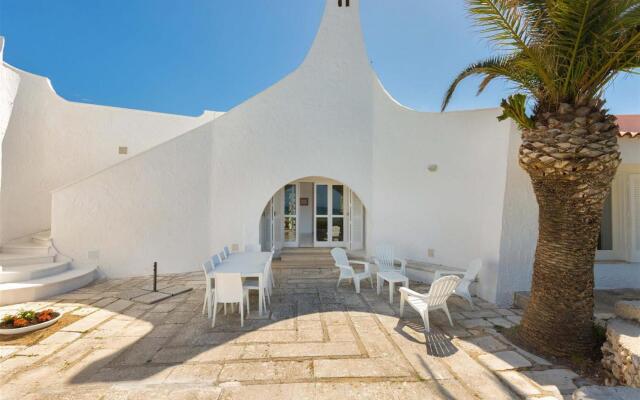 2374 Villa Costa Merlata by Perle di Puglia