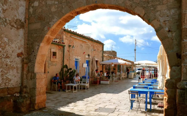 Yachting Apartments - Cozy Apartments Overlooking the sea