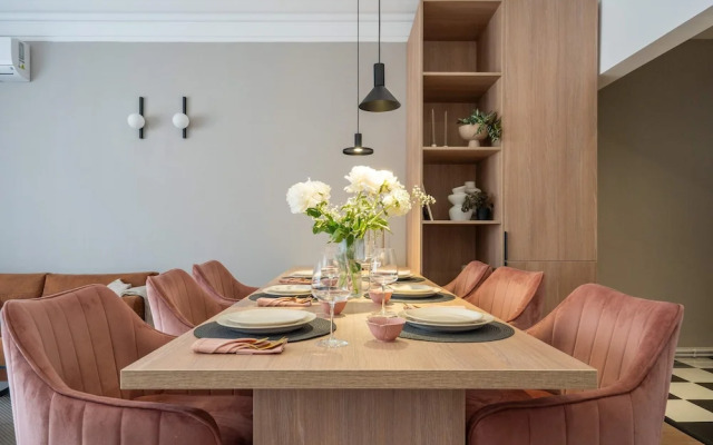 Spacious 3BR by Cismigiu Gardens