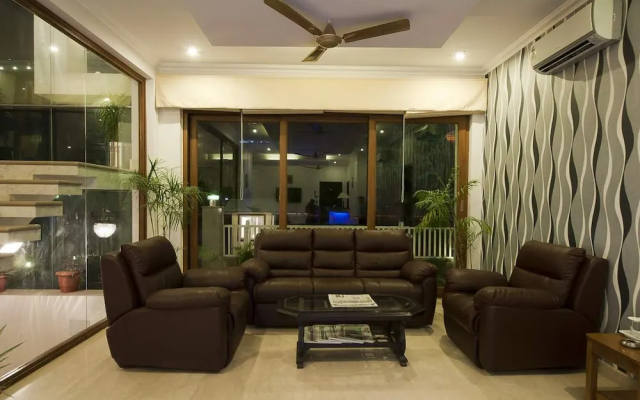 Asian Suites