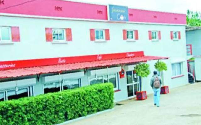 Savanna Cafe