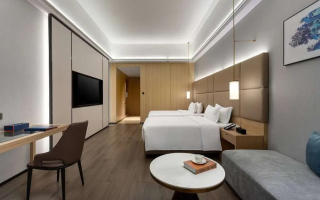 Days Hotel BY Wyndham Shenzhen Sanlian